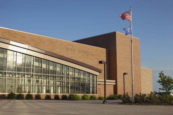 Flagpole Mounting in Garland