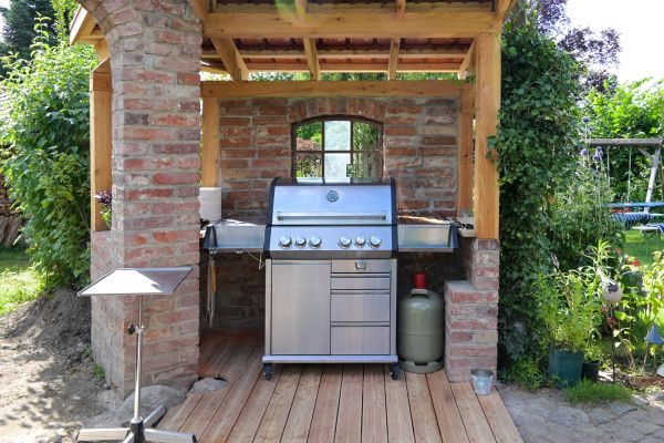 Propane Grill Assembly in Garland
